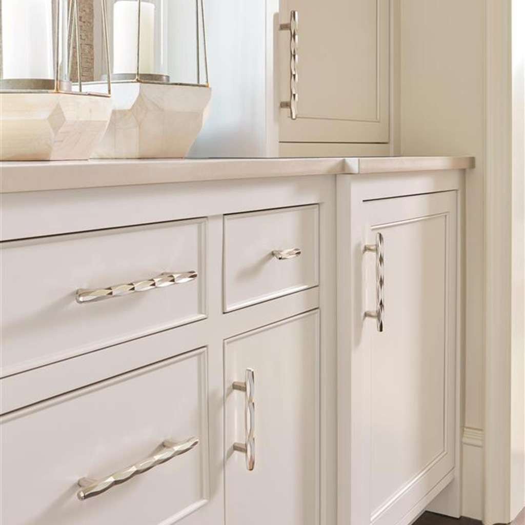 AMEROCK St. Vincent Geometric Bar Pulls in Polished Nickel 96mm BP36643PN on White