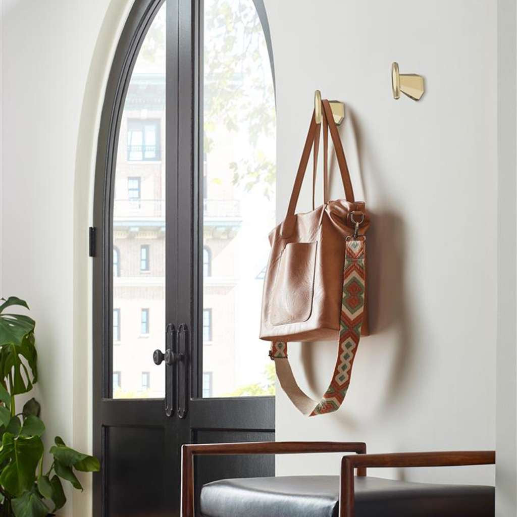 AMEROCK St. Vincent Single Robe Hook in Golden Champagne BH36040BBZ in Foyer