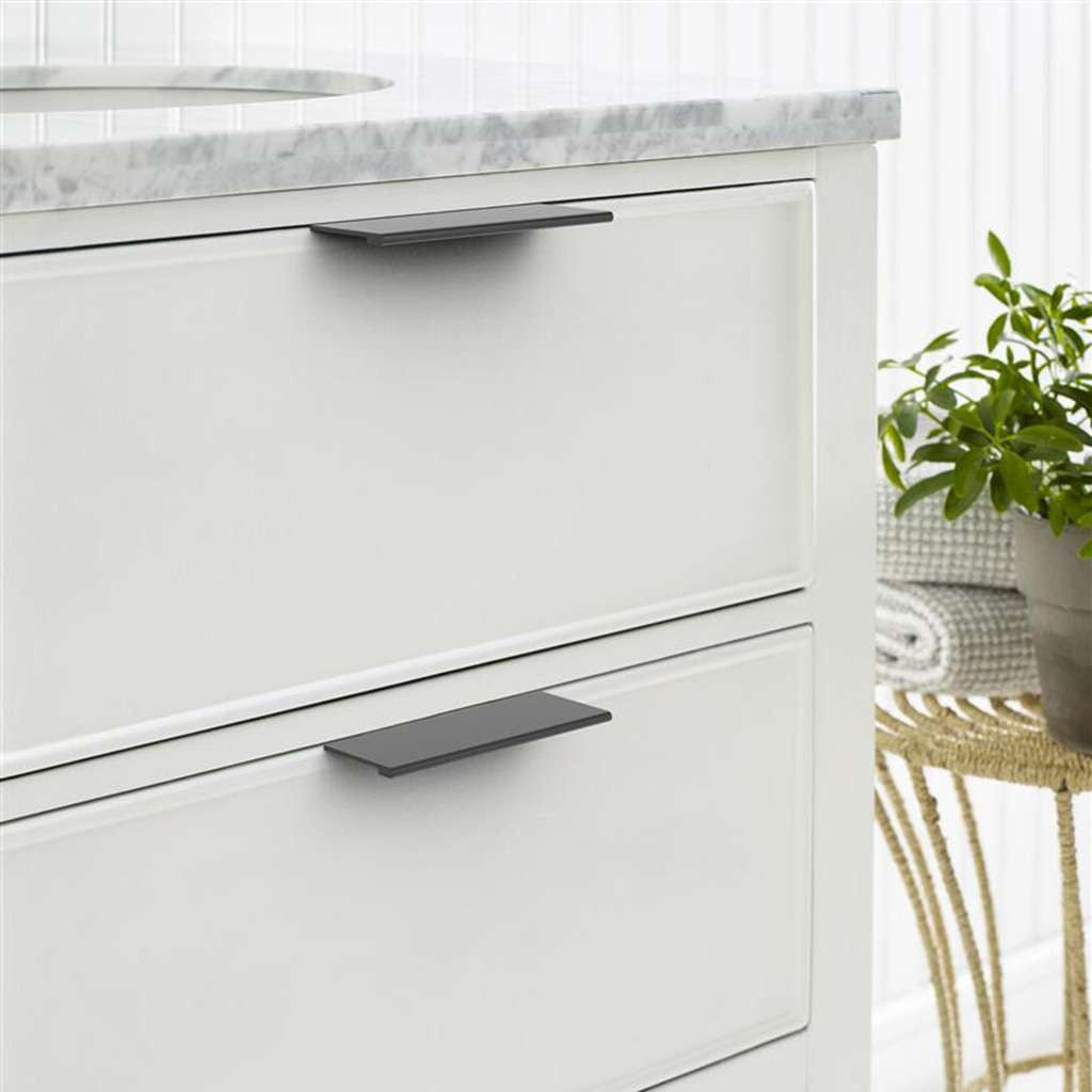 Amerock Streamline 2 Edge Pulls in Matte Black 4" BP37192MB Mounted