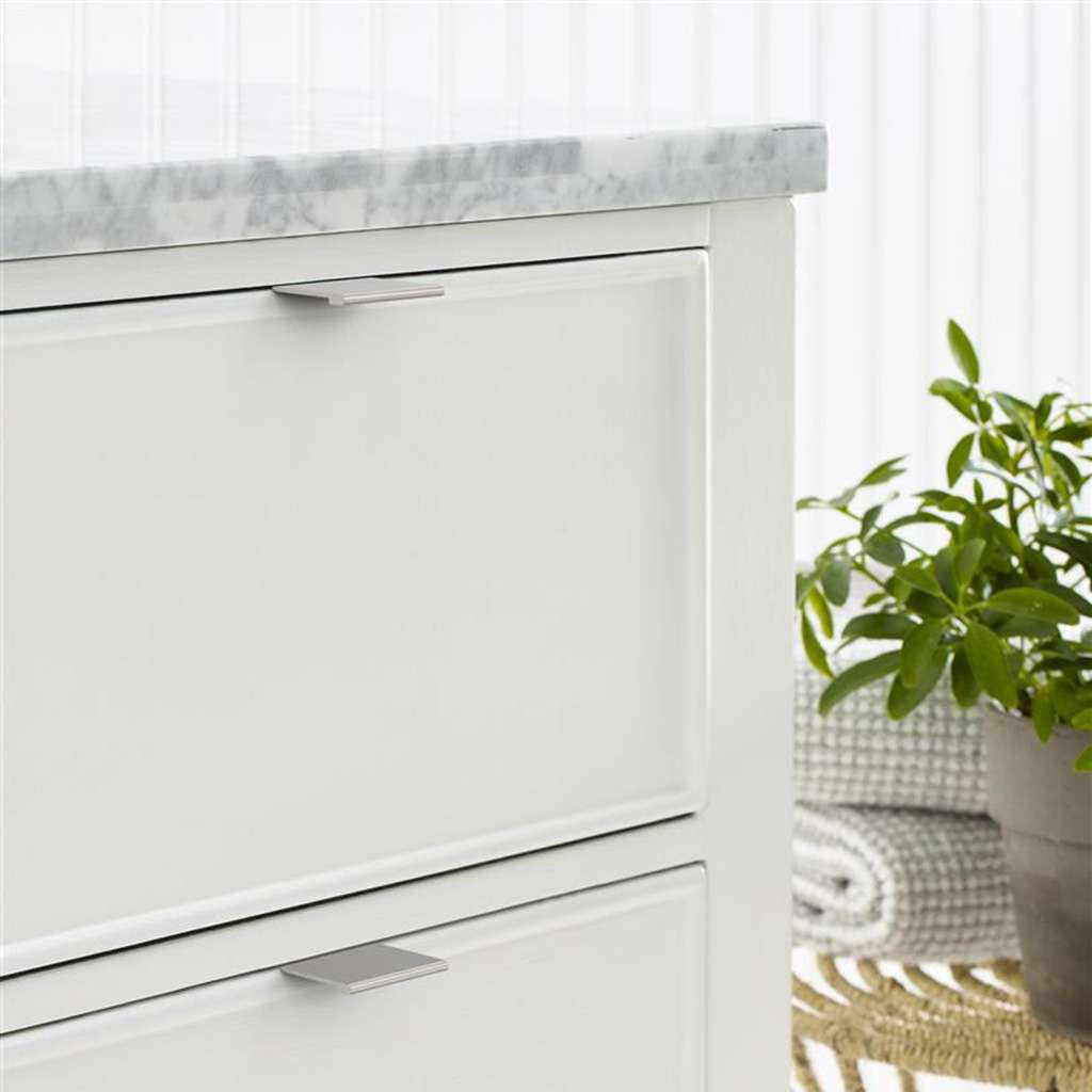 Amerock Streamline 2 Edge Pulls in Satin Nickel 1-3/4" BP37190G10 Mounted