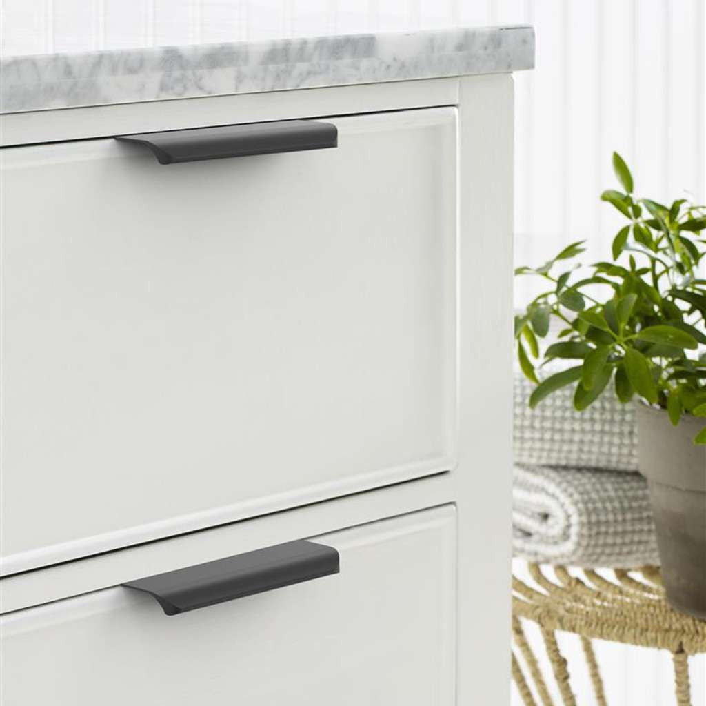 Amerock Streamline Tab Edge Pulls in Matte Black 5" BP37203MB Mounted