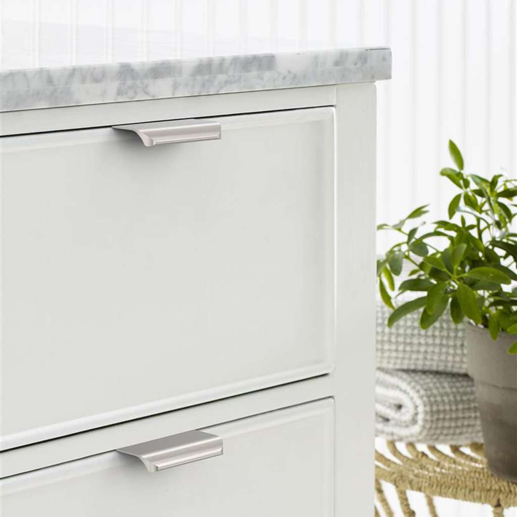 Amerock Streamline Tab Edge Pulls in Satin Nickel 3" BP37201G10 Mounted