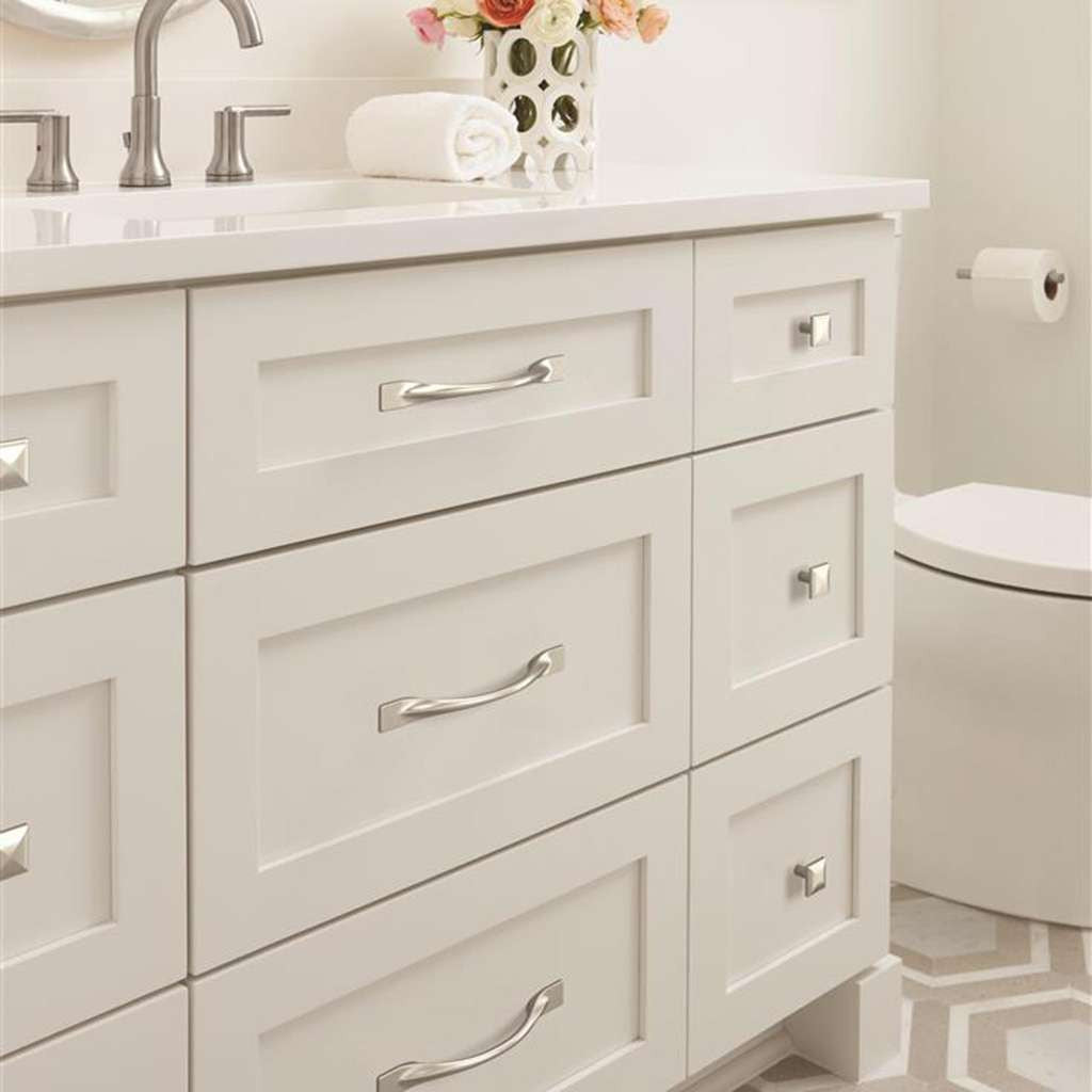 Amerock Uprise Curved Handle Pull in Satin Nickel 128mm BP36918G10 Mounted