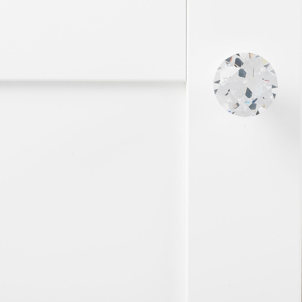 HICKORY Crystal Palace 1-1/4" Diameter Glass Cabinet Knob in Clear and Chrome HH075855-GLCH Front View