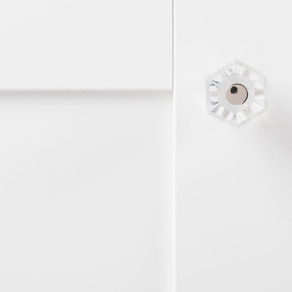 HICKORY Crystal Palace 1-3/16" Diameter Cabinet Knob in Clear and Polished Nickel HH74688-CA14 Front View